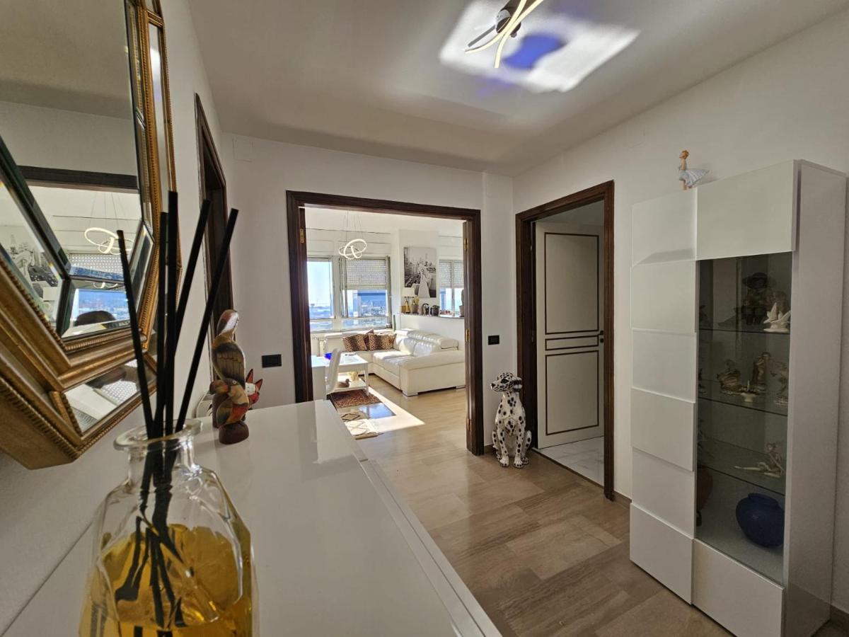 La Finestra Sul Porto Apartment Генуа Екстериор снимка