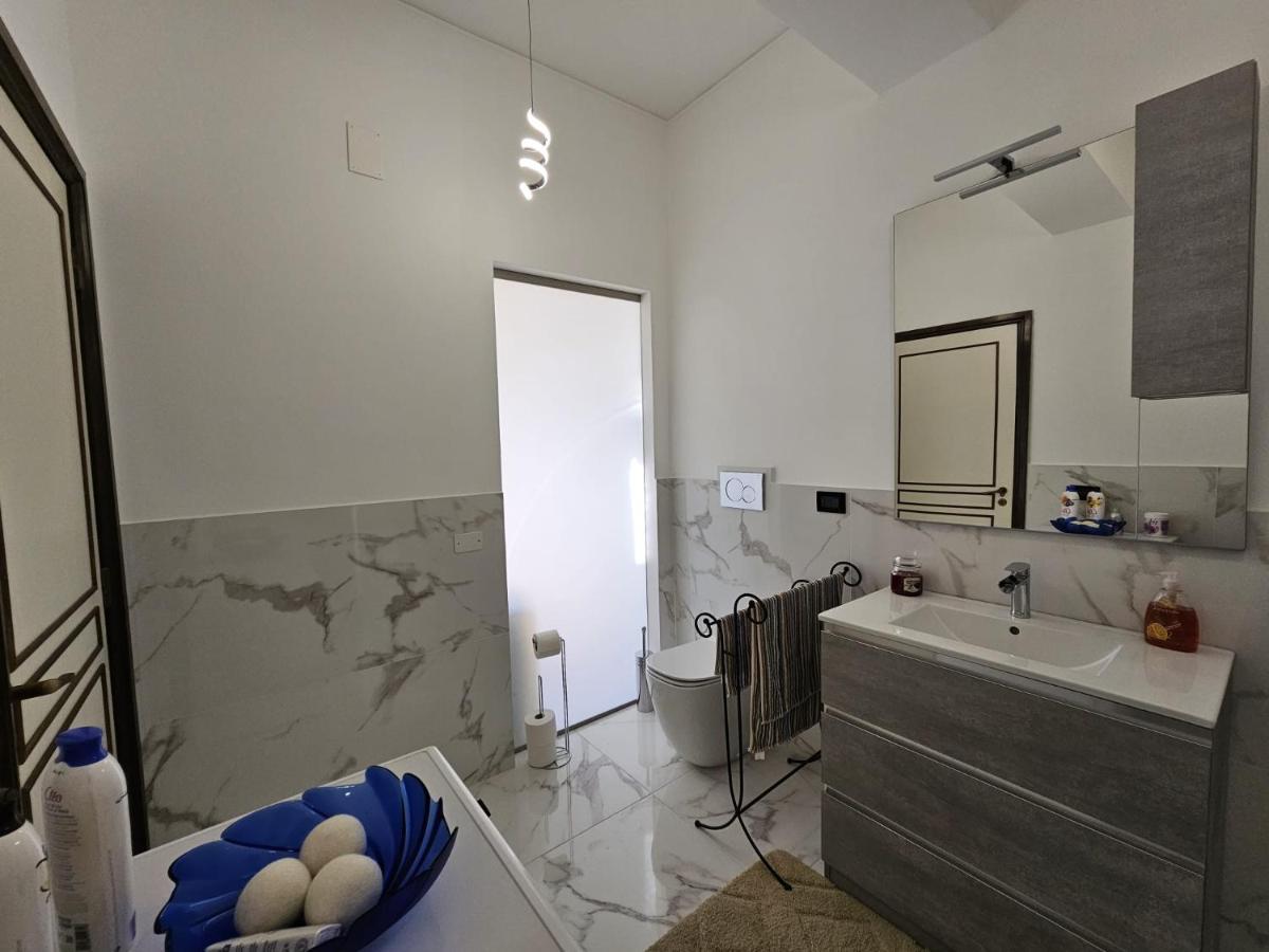 La Finestra Sul Porto Apartment Генуа Екстериор снимка