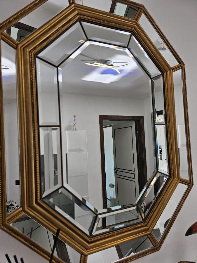 La Finestra Sul Porto Apartment Генуа Екстериор снимка